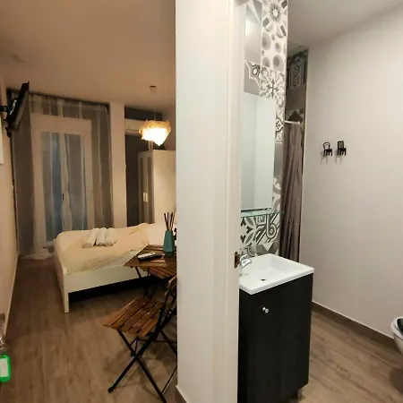 Pequeno Alojamiento Con Mini Piscina - No Climatizada Valencia Exterior photo